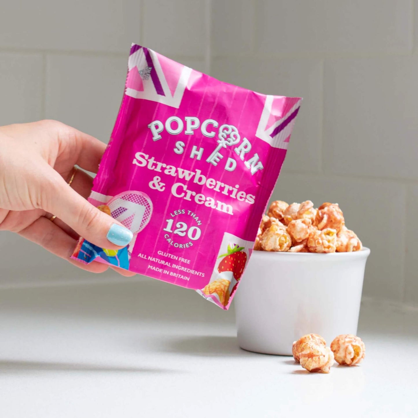 Strawberries & Cream Gourmet Popcorn, 24g