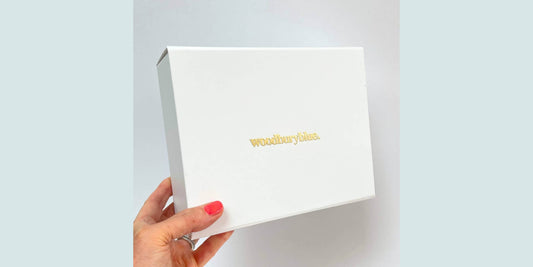 Reasons to buy a woodbury blue gift box