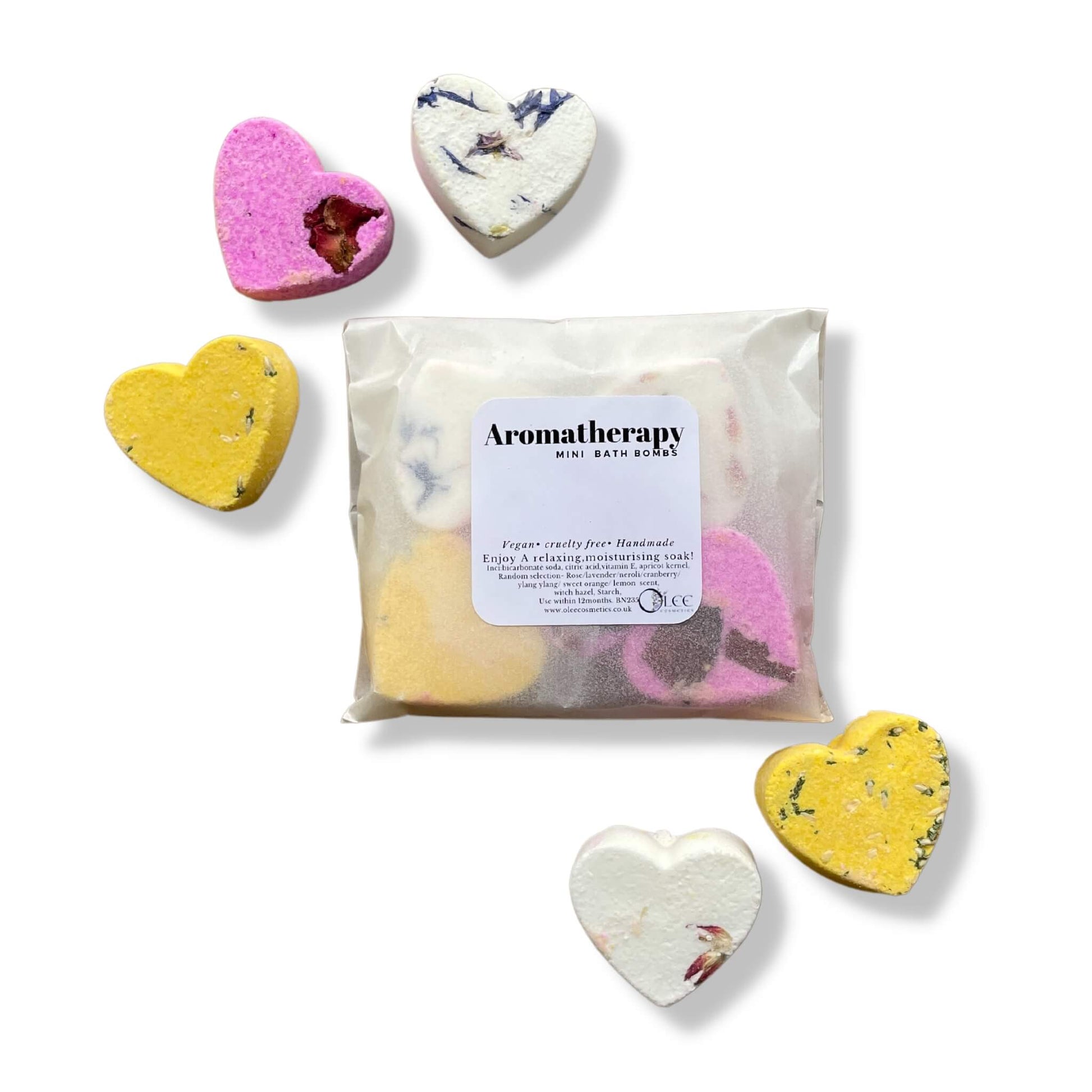 Aromatherapy mini bath bombs in biodegradable packaging