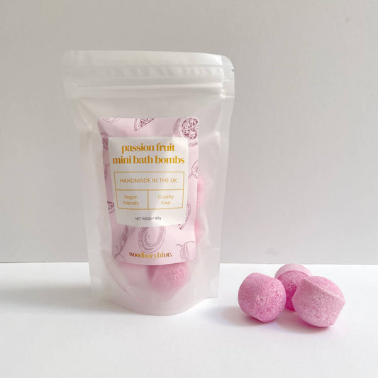 Passion Fruit Mini Bath Bombs by Woodbury Blue in resealable pouch – vegan and handmade in the UK